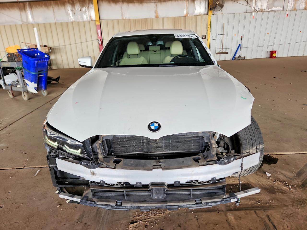 2019 BMW 330I - Фото 5