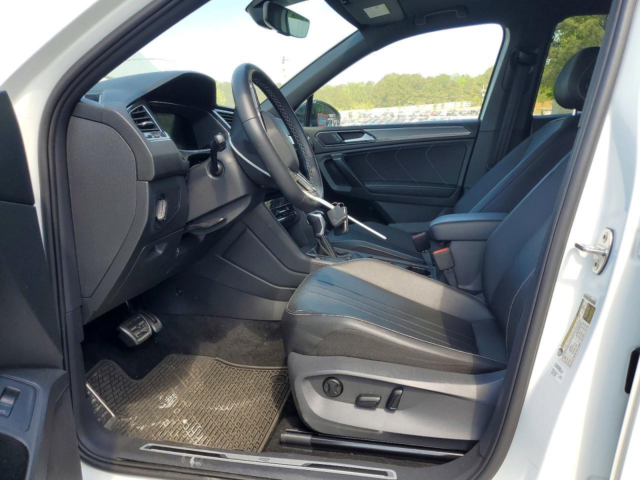 2023 Volkswagen Tiguan Se R-Line Black - Фото 7