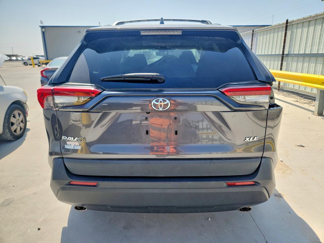 2022 Toyota Rav4 Xle - Image 6