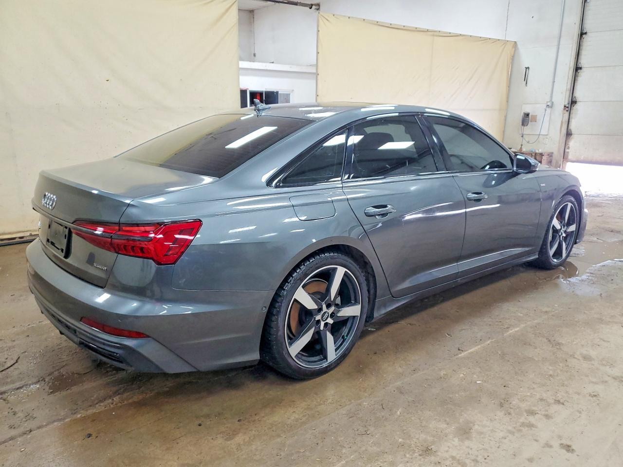 2020 Audi A6 Premium Plus - Image 3