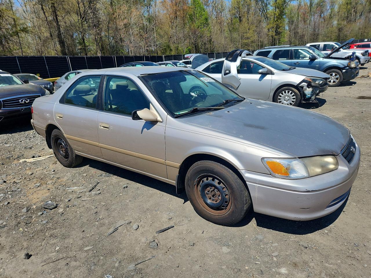 2000 Toyota Camry Ce - Фото 4
