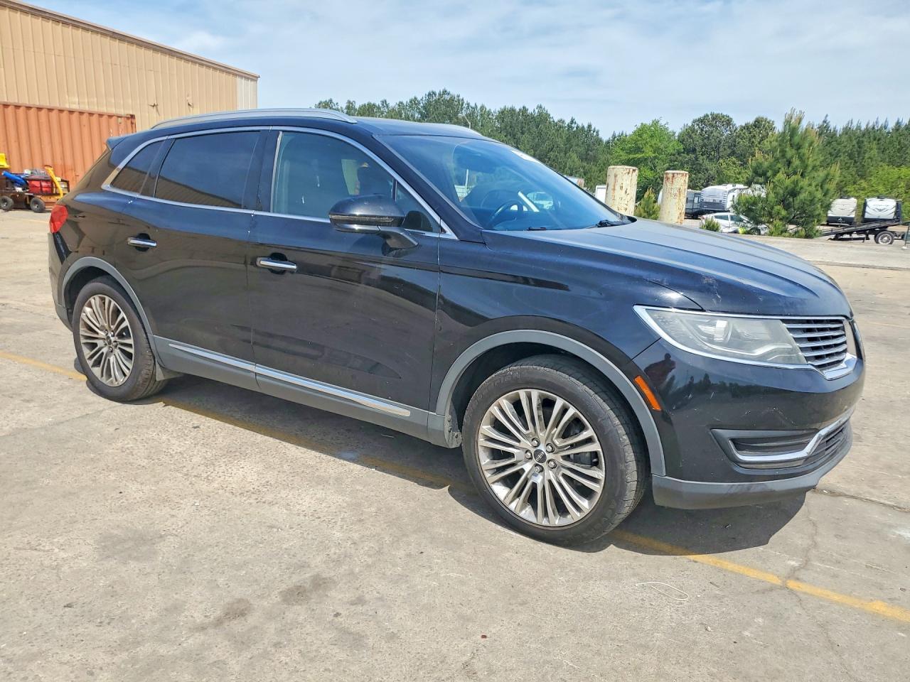 2017 Lincoln Mkx Reserve - Image 4