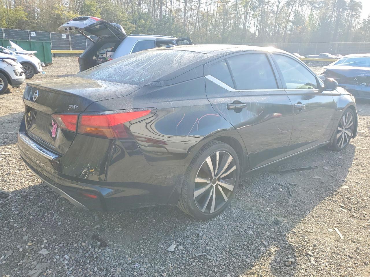 2020 Nissan Altima 2.5 Sr - Фото 3