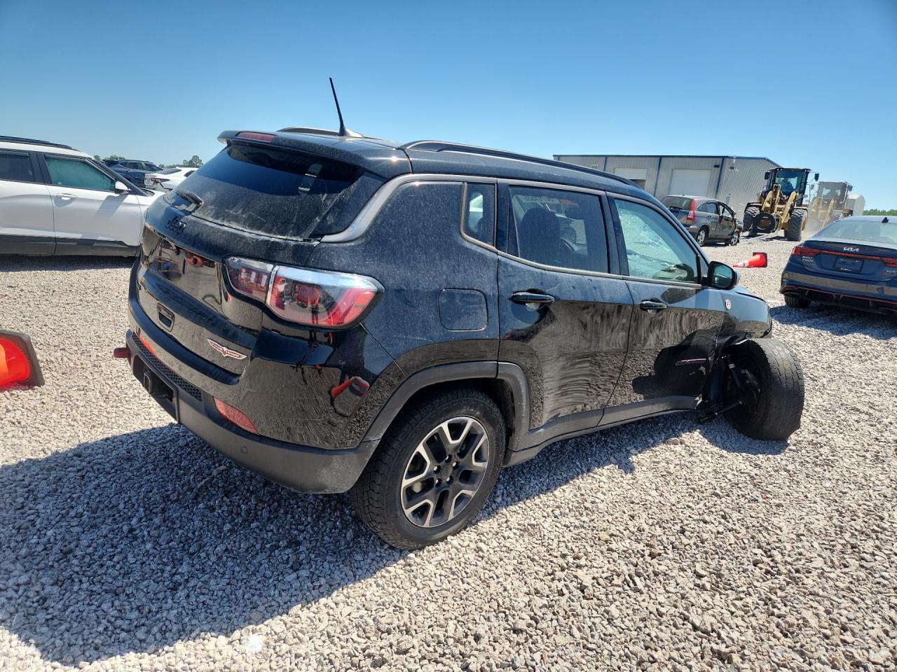 2020 Jeep Compass Trailhawk - Фото 3