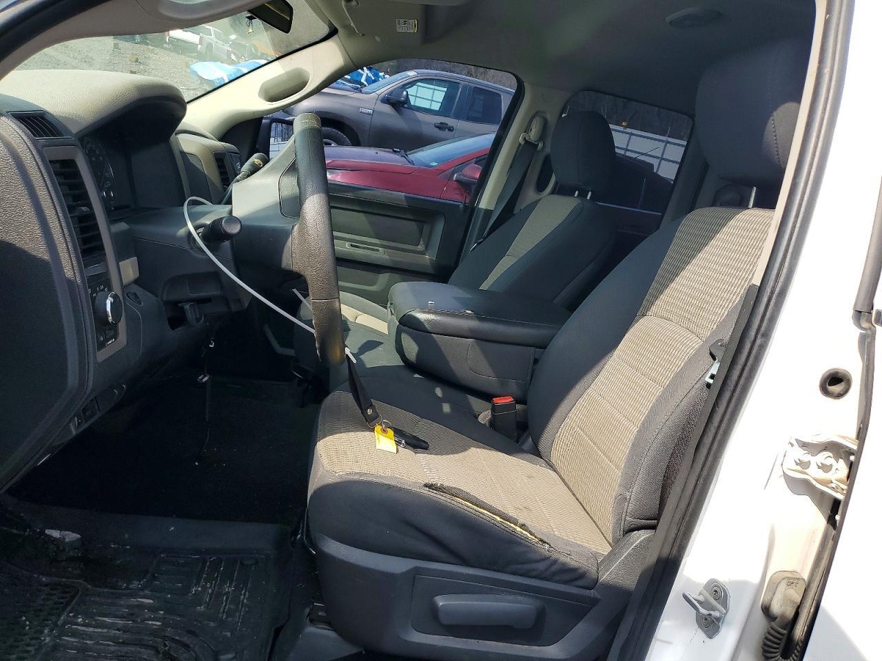 2012 Dodge Ram 1500 St - Фото 7