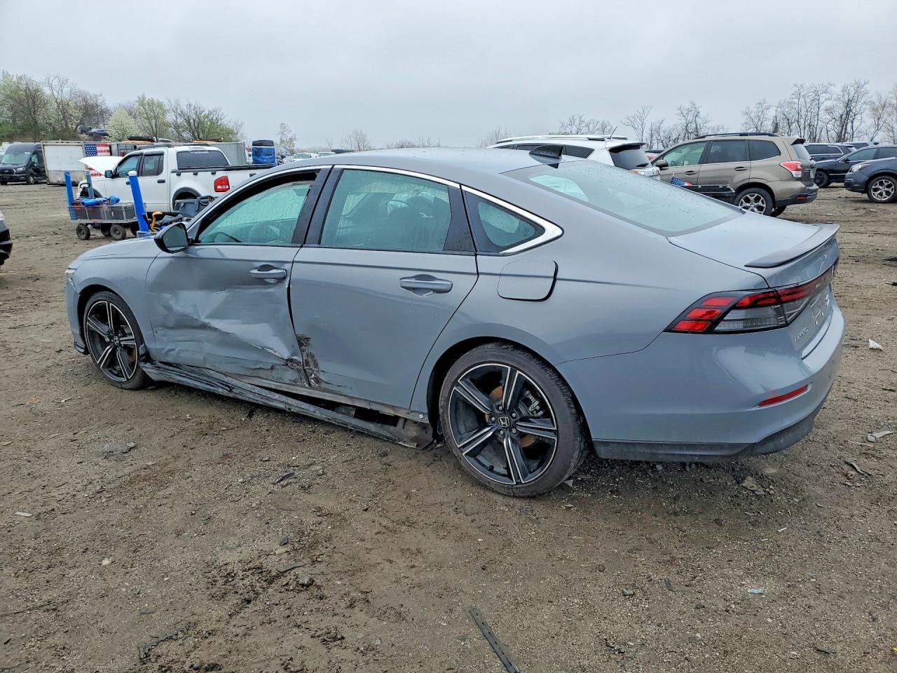 2025 Honda Accord Hybrid Sport - Image 2