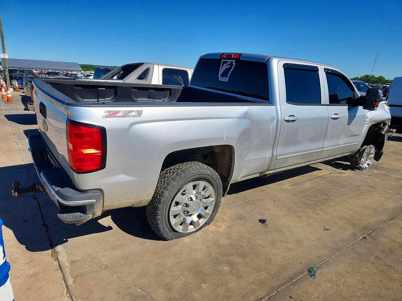 2018 Chevrolet 2500 - Фото 3