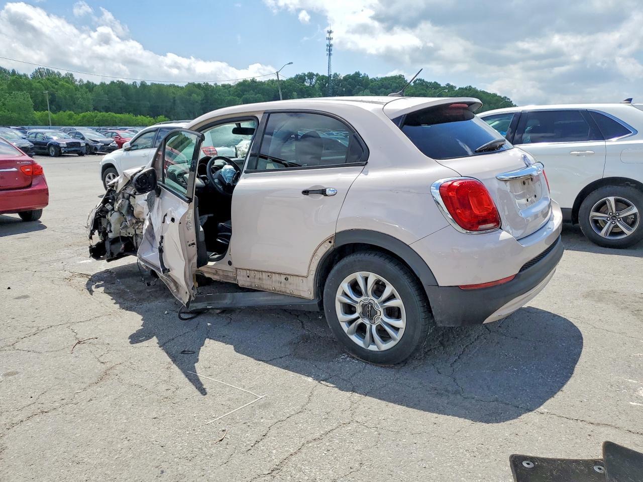 2016 Fiat 500X Easy - Фото 2