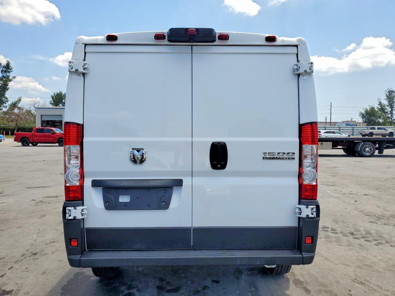 2023 Ram Promaster 1500 1500 Standard - Фото 6