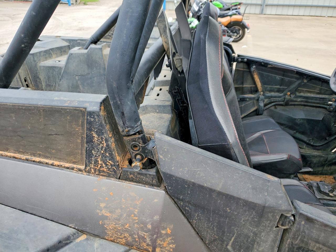 2021 Polaris Rzr Utility Vehicle - Фото 6