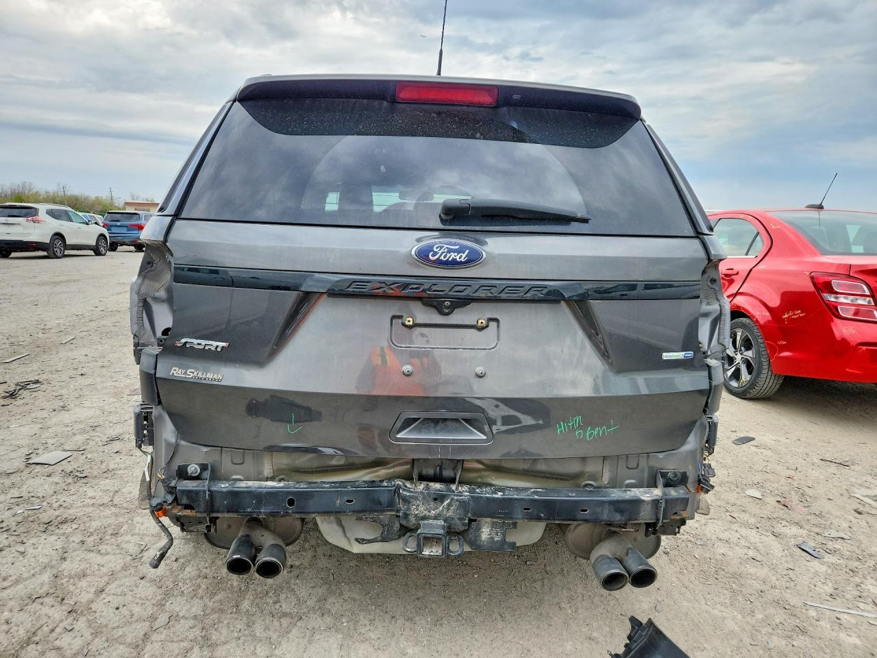 2018 Ford Explorer - Фото 6