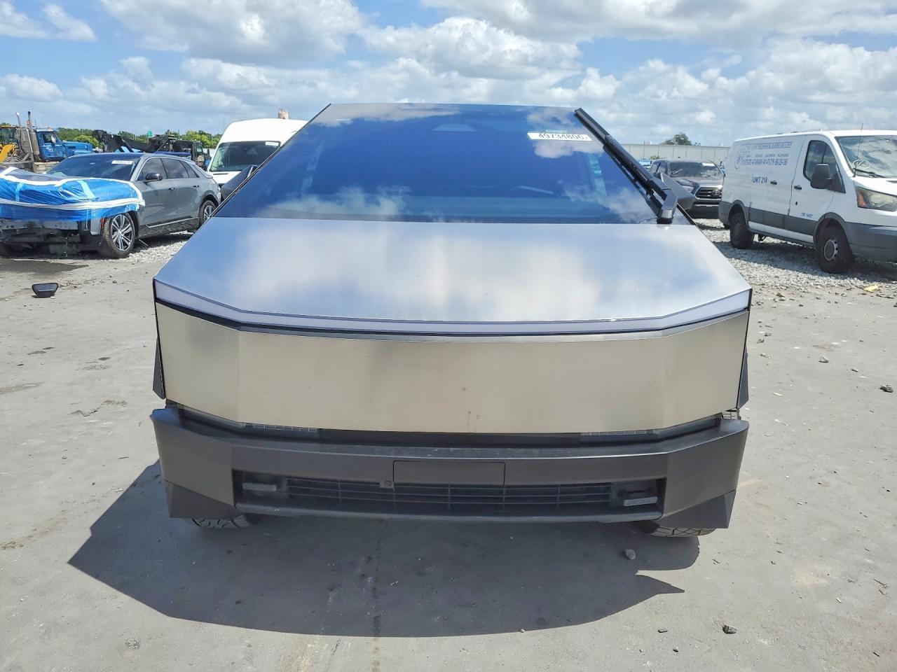 2024 Tesla Cybertruck - Фото 5