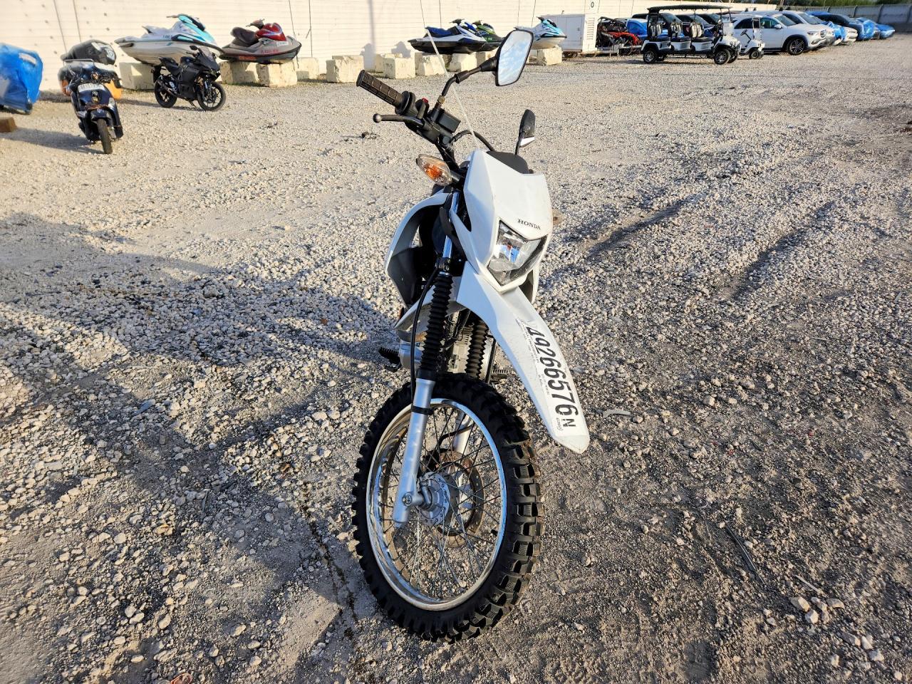 2023 Honda Xr150L E - Фото 2