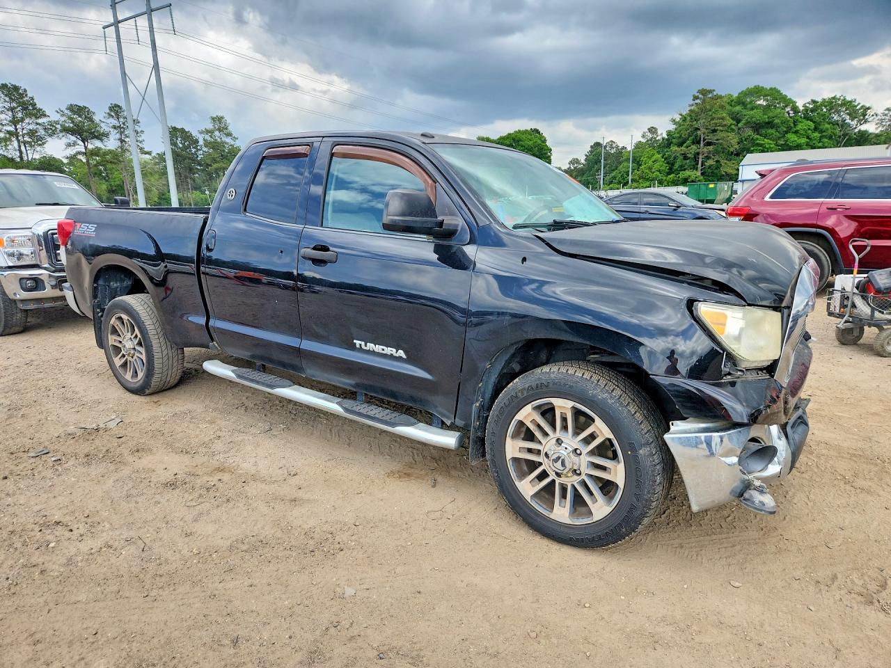 2012 Toyota Tundra Double Cab Sr5 - Image 4