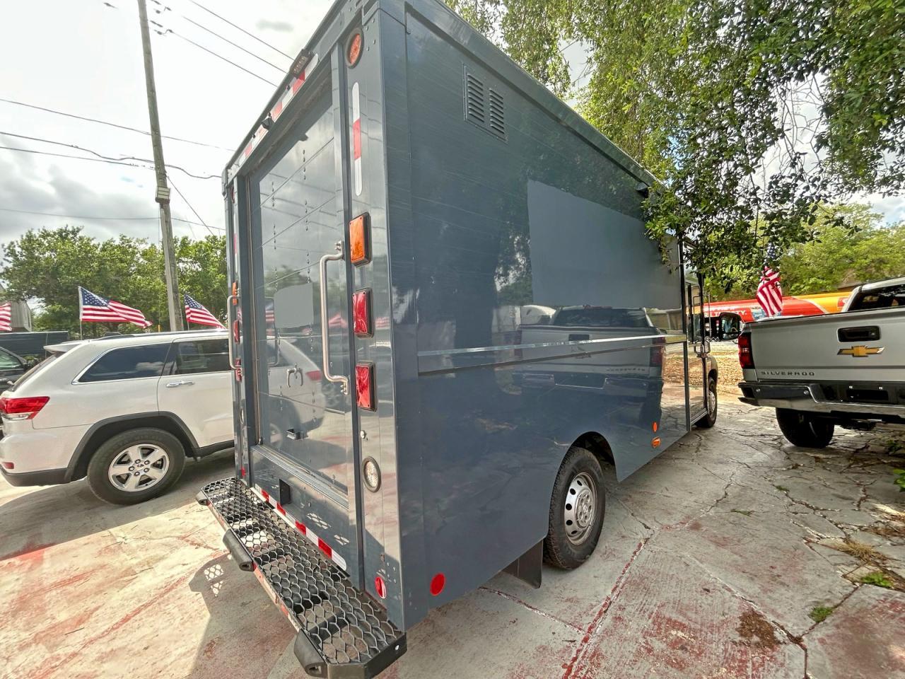 2022 Ram Promaster 3500 3500 Standard - Image 4