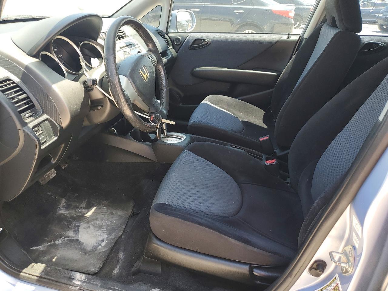 2008 Honda Fit Sport - Image 7