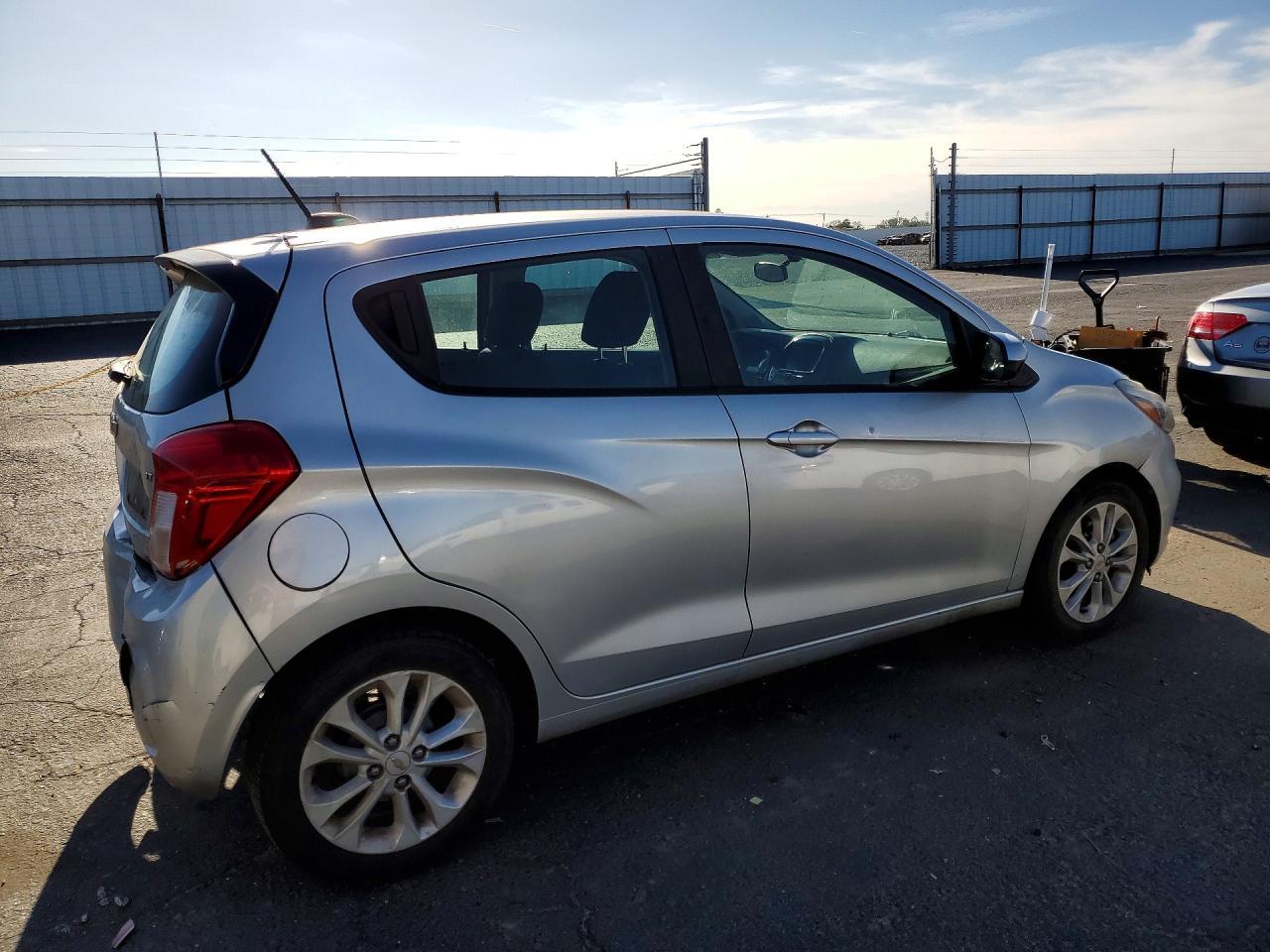 2020 Chevrolet Spark 1Lt - Image 3