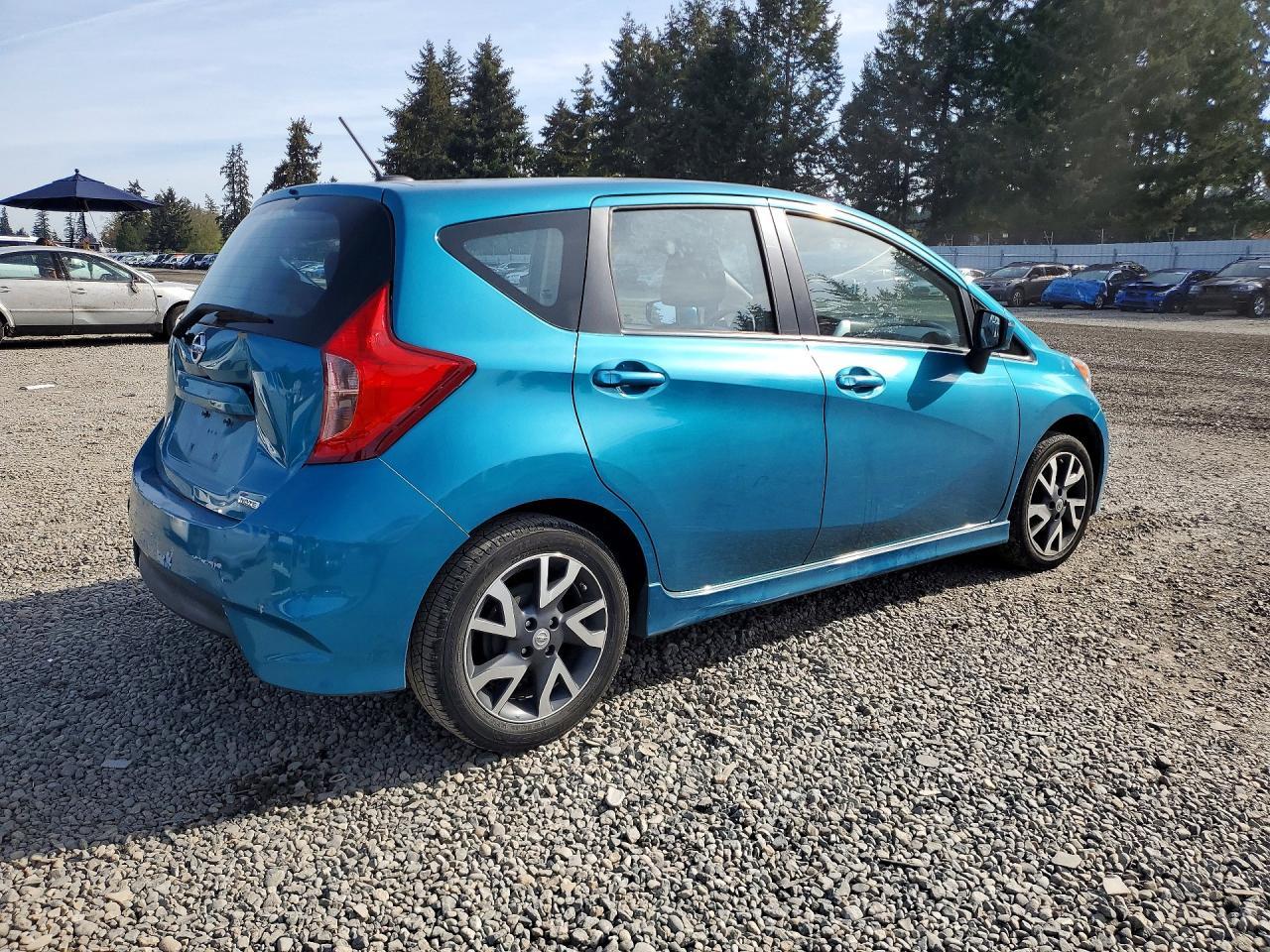 2015 Nissan Versa Note Sr - Фото 3