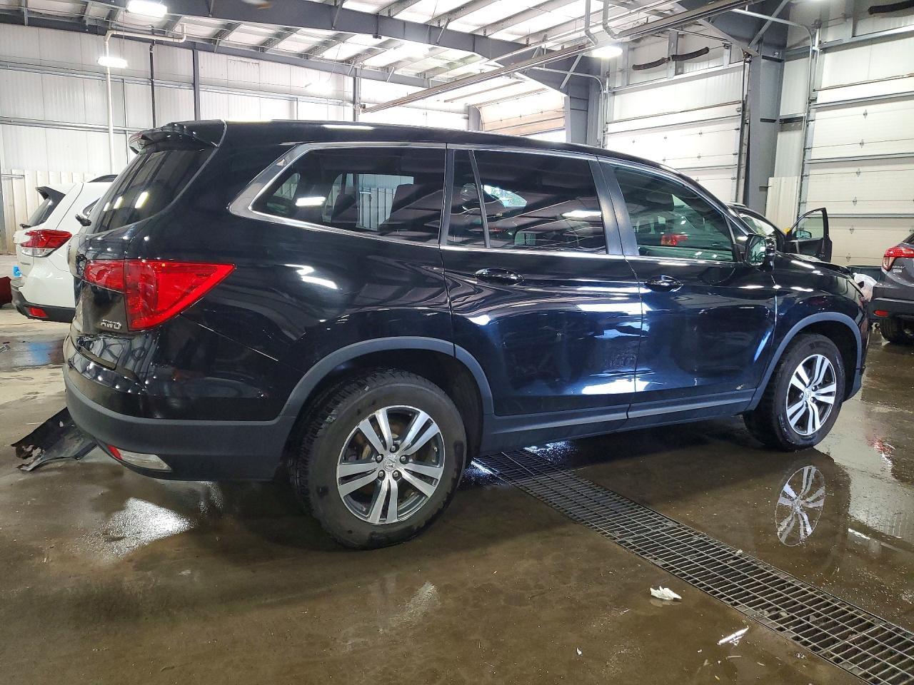 2016 Honda Pilot Exl - Image 3