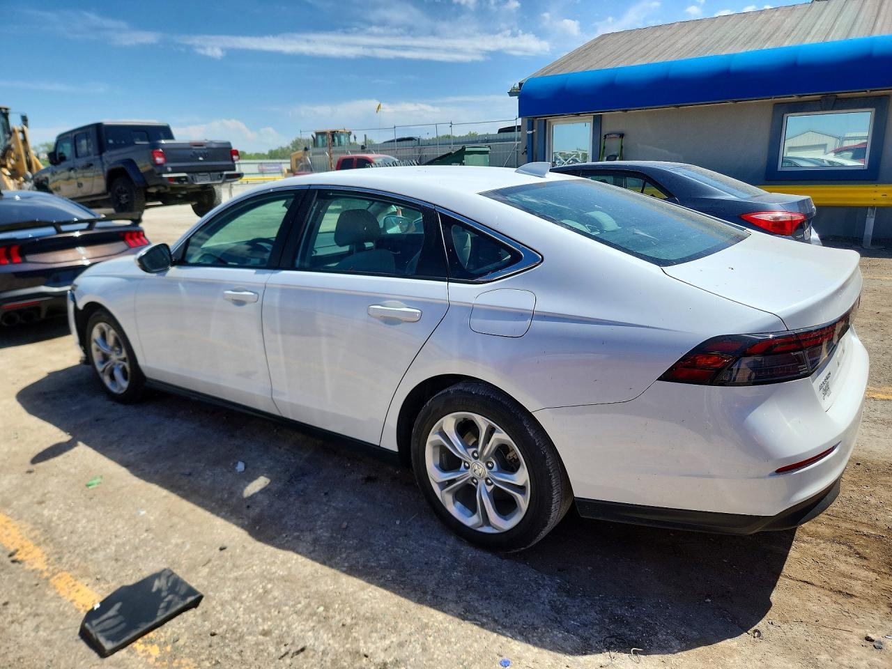 2024 Honda Accord Lx - Image 2