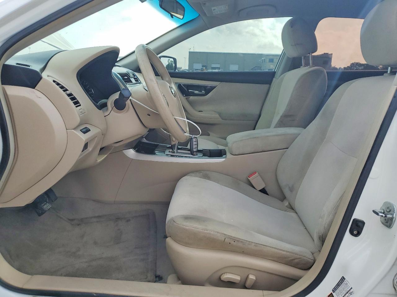 2013 Nissan Altima 2.5 - Фото 7