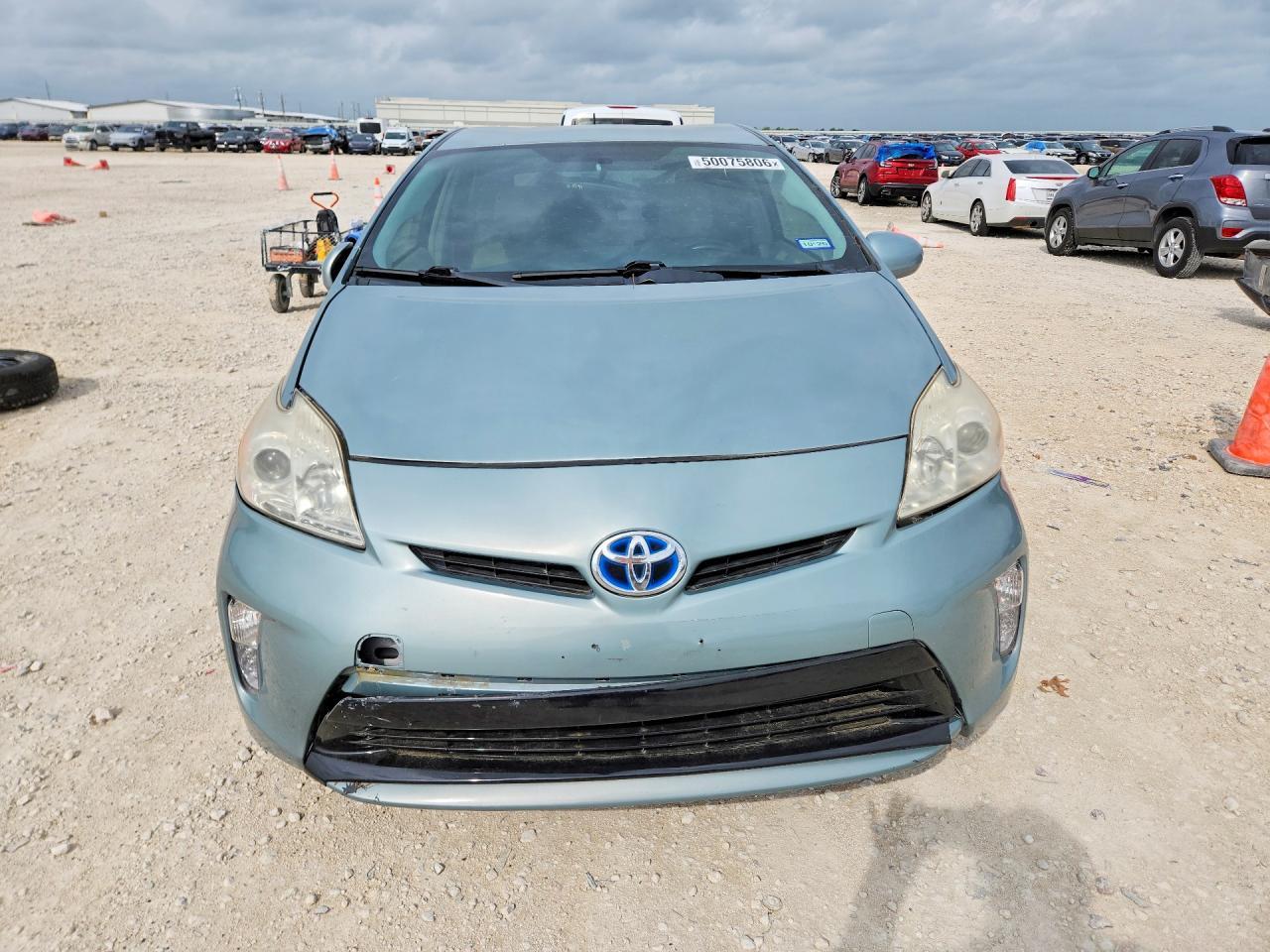 2014 Toyota Prius Four - Фото 5