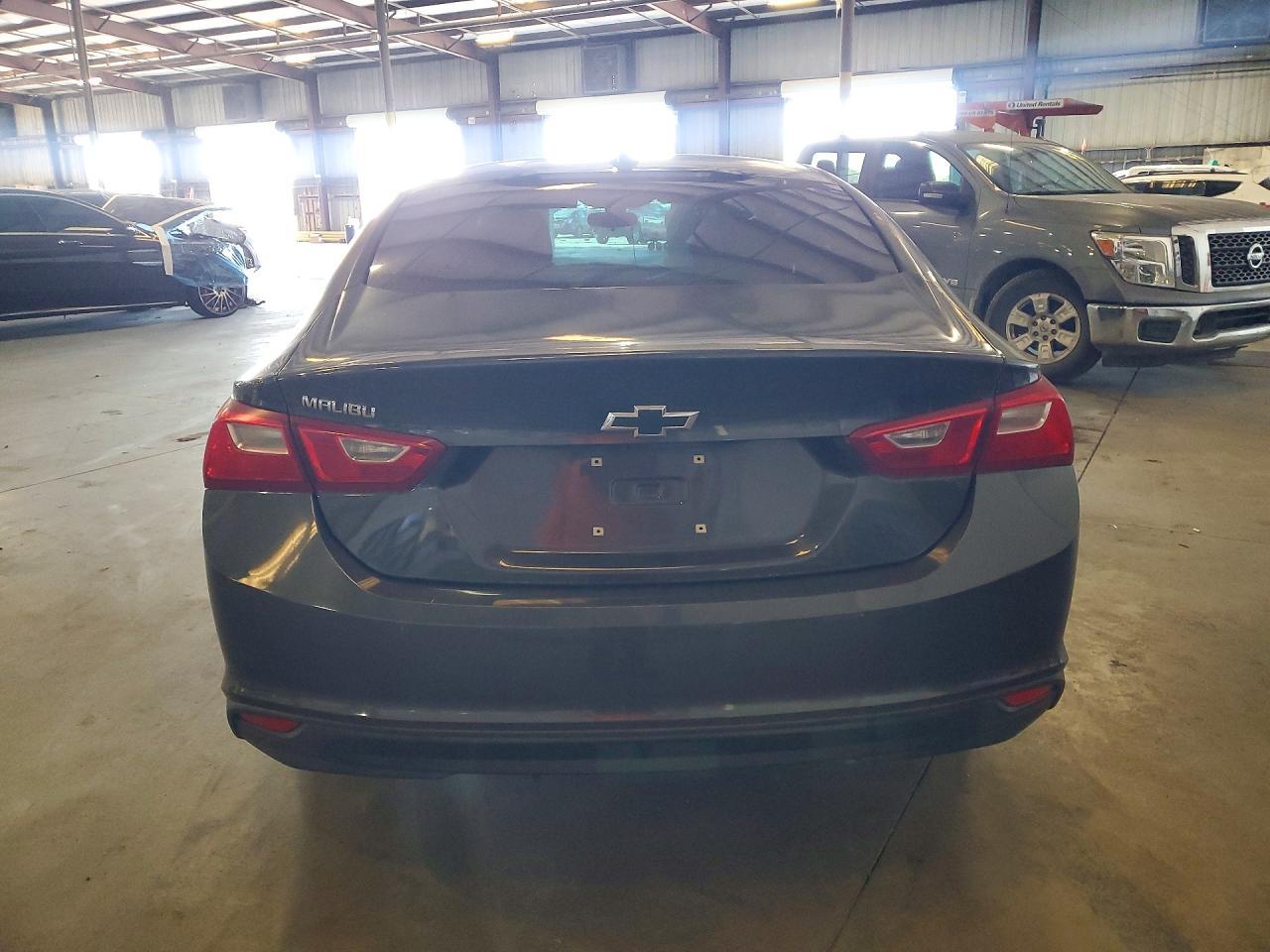 2017 Chevrolet Malibu Lt - Фото 6