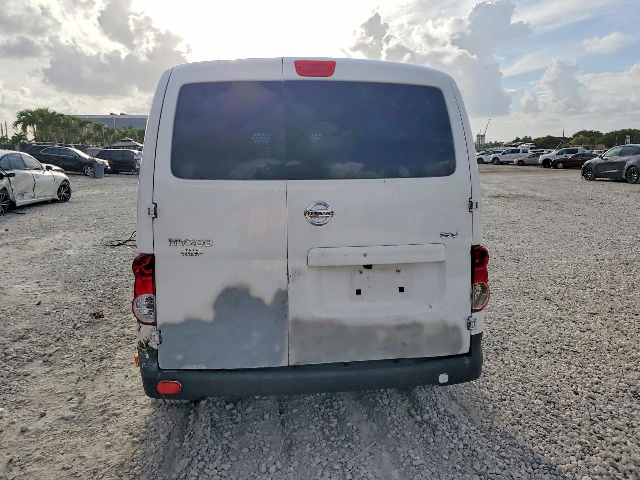 2017 Nissan Nv200 Sv - Image 6