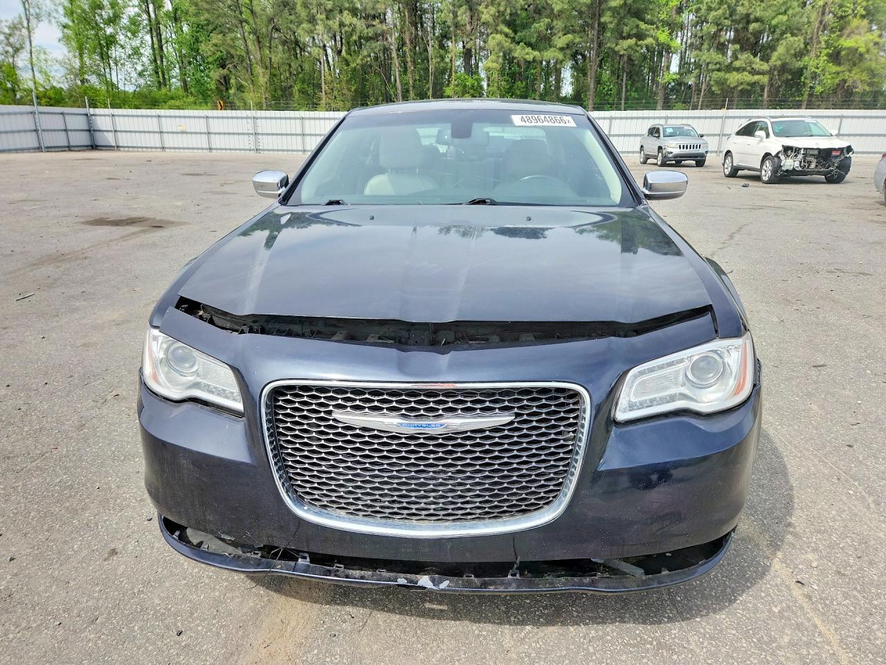 2018 Chrysler 300 Limited - Image 5