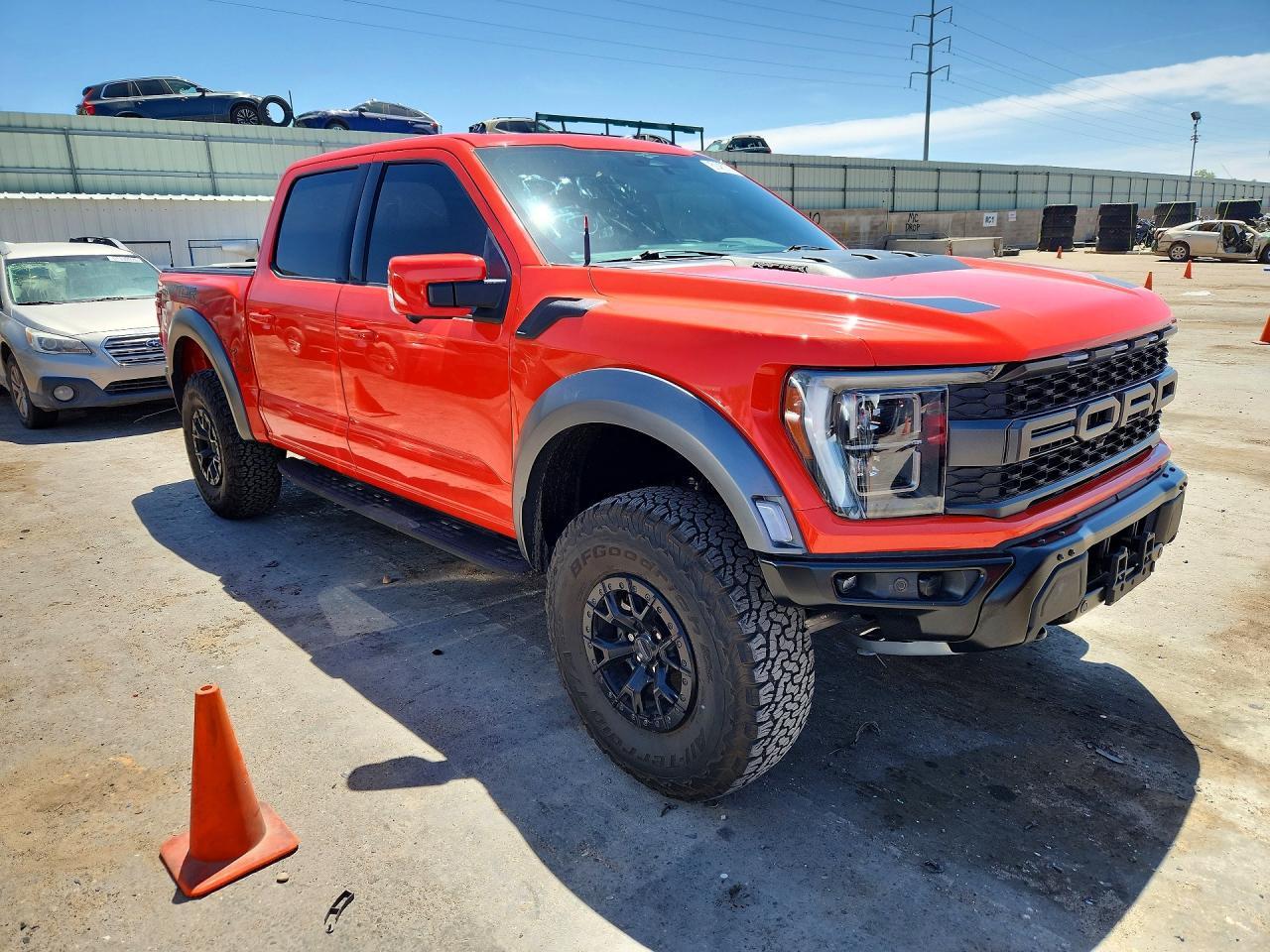 2023 Ford F150 Raptor - Фото 4