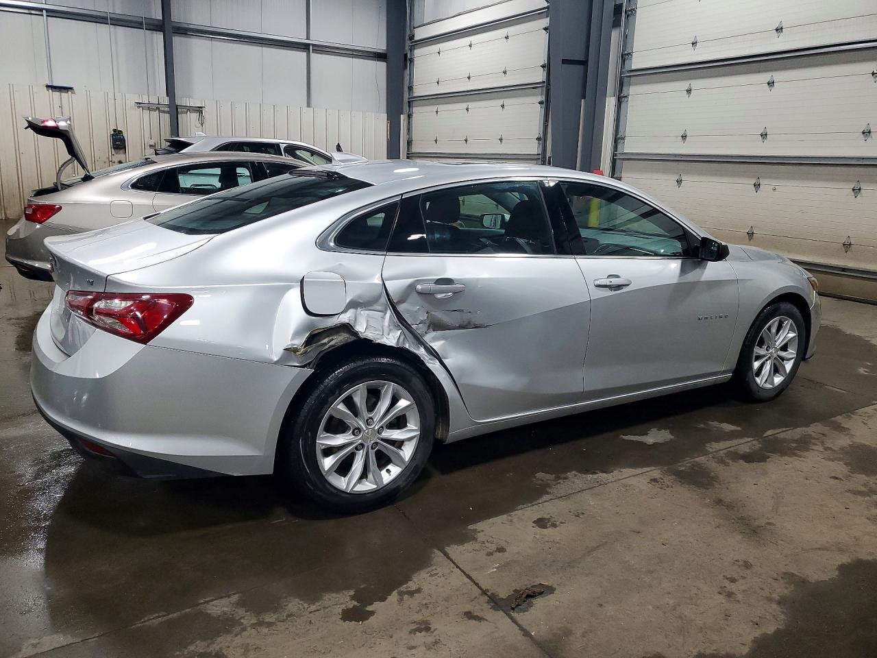 2021 Chevrolet Malibu Lt - Image 3