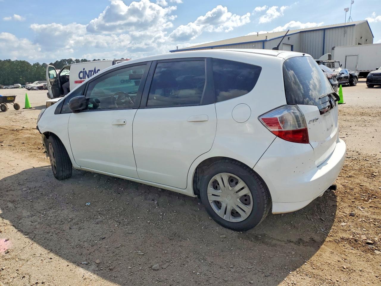 2011 Honda Fit - Image 2