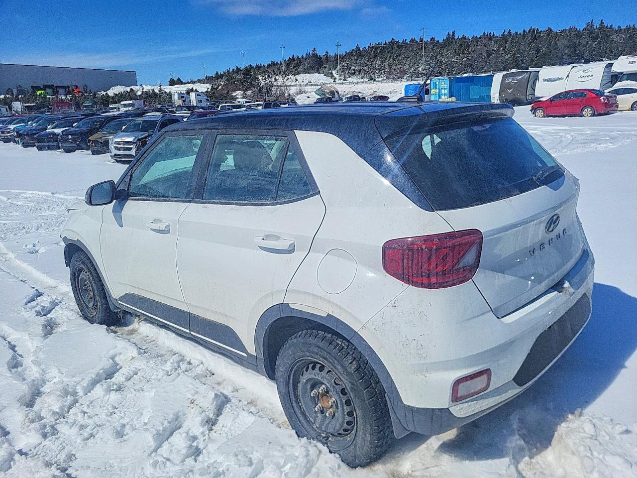 2024 Hyundai Venue Se - Image 2