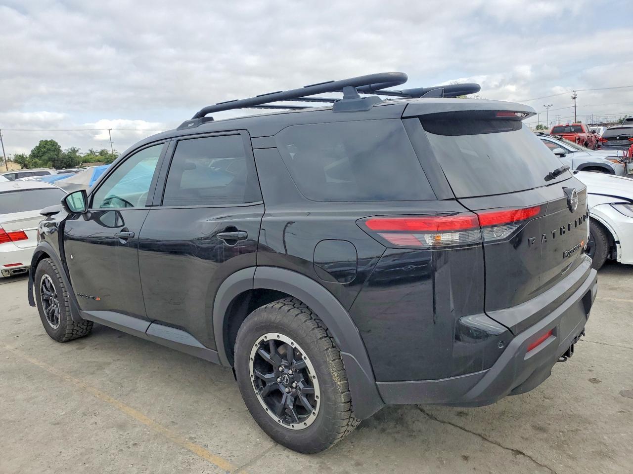 2024 Nissan Pathfinder Rock Creek - Фото 2