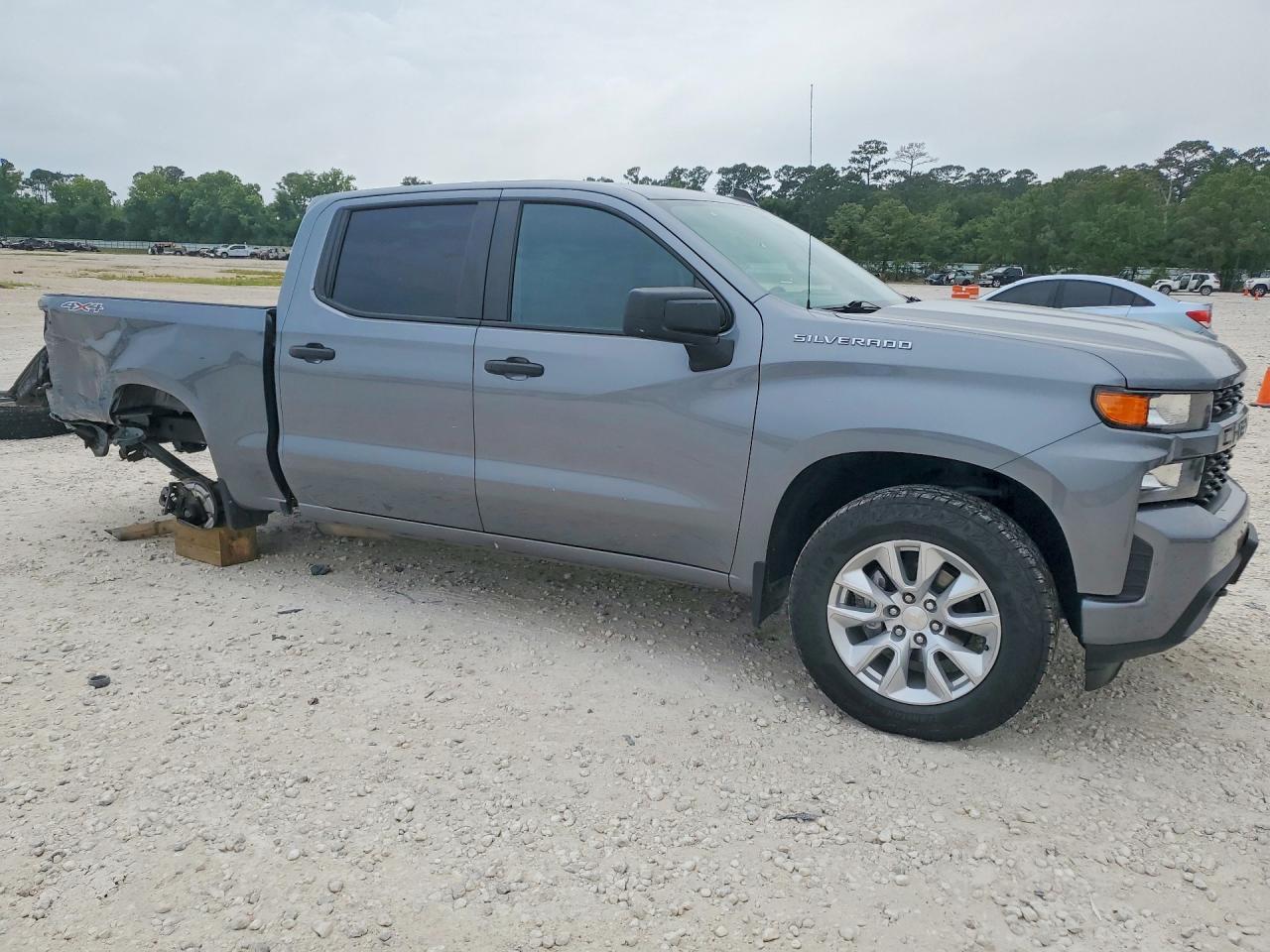 2022 Chevrolet Silverado Ltd K1500 Custom - Фото 4