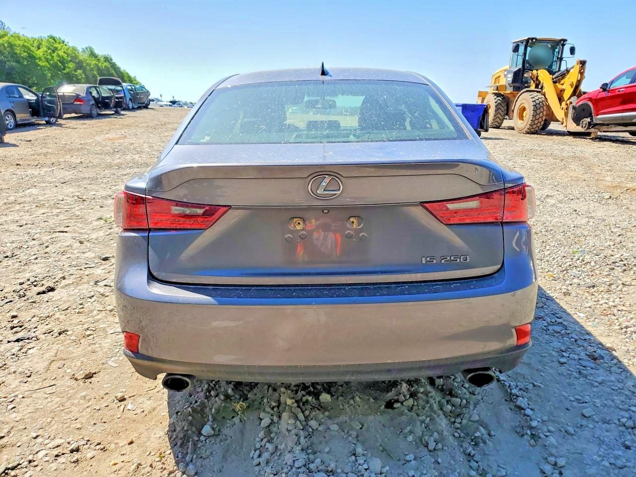 2015 Lexus Is 250 - Image 6