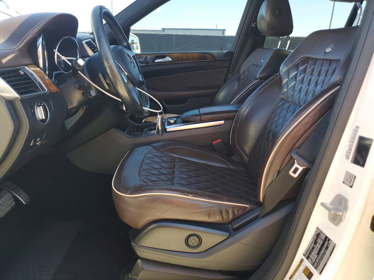 2015 Mercedes-Benz Ml 400 4Matic - Image 7