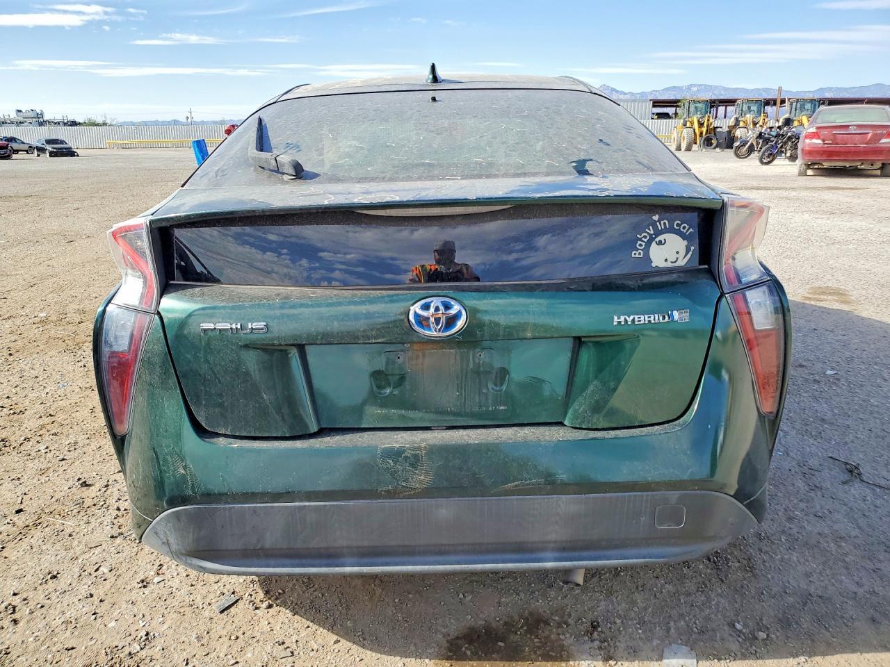 2016 Toyota Prius Two - Фото 6