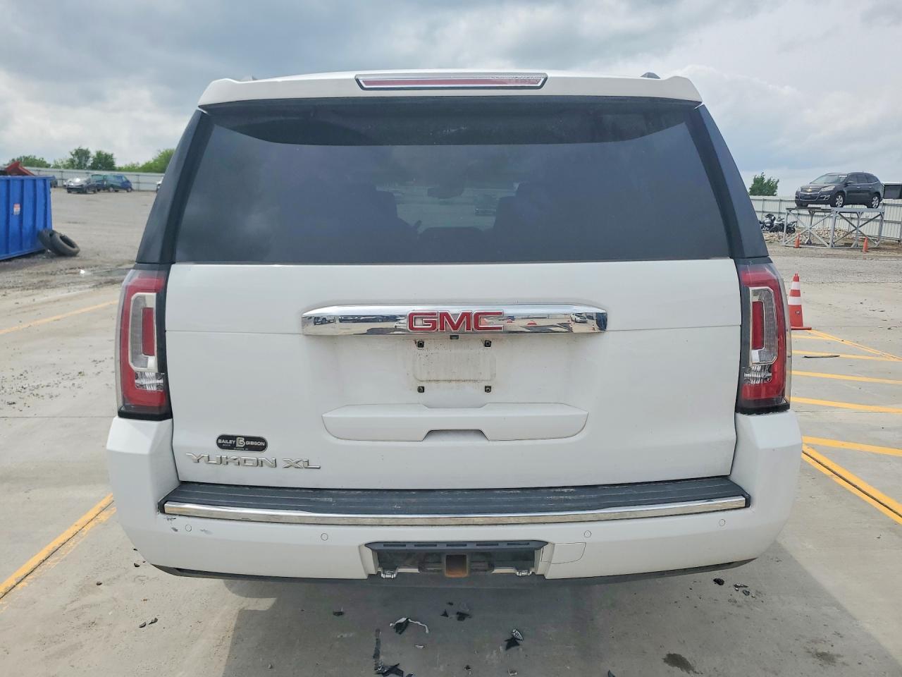2018 GMC Yukon Xl Denali - Фото 6