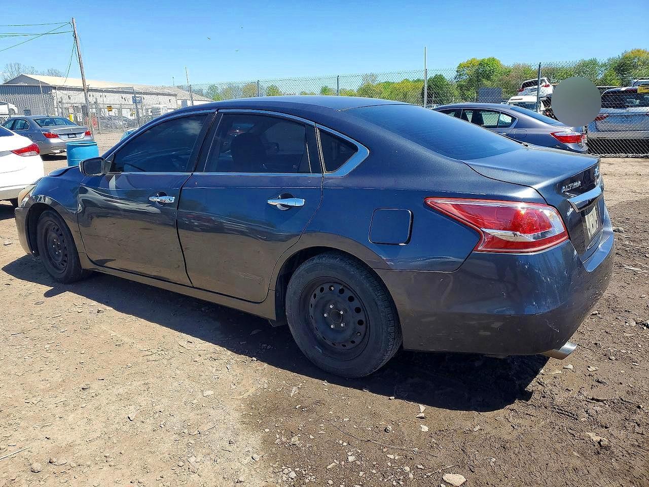 2013 Nissan Altima 2.5 - Фото 2
