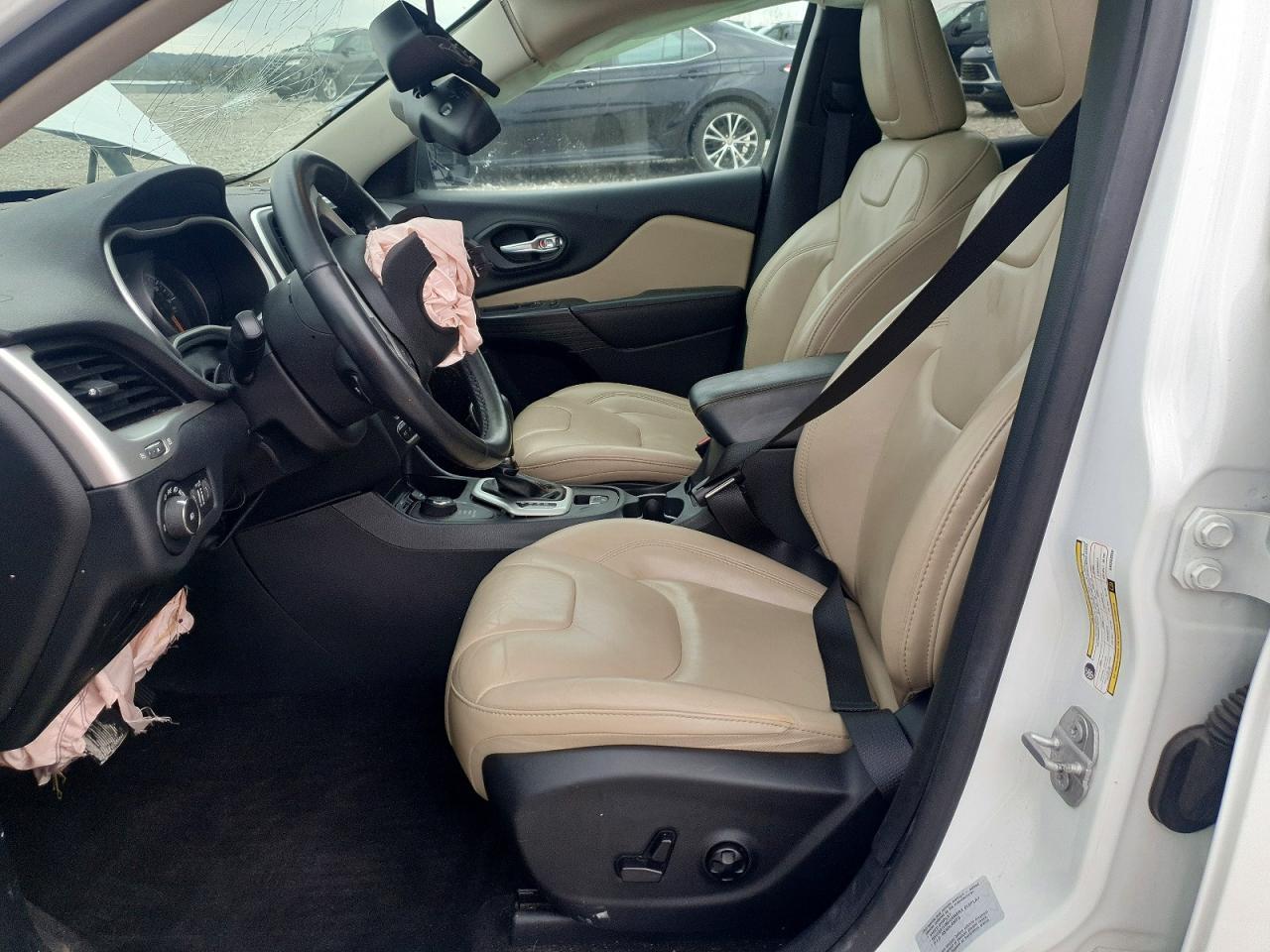 2016 Jeep Cherokee Limited - Image 7