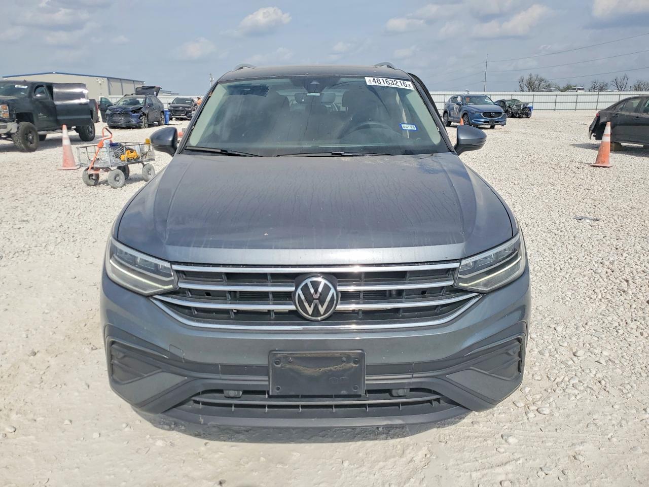 2024 Volkswagen Tiguan Se - Image 5