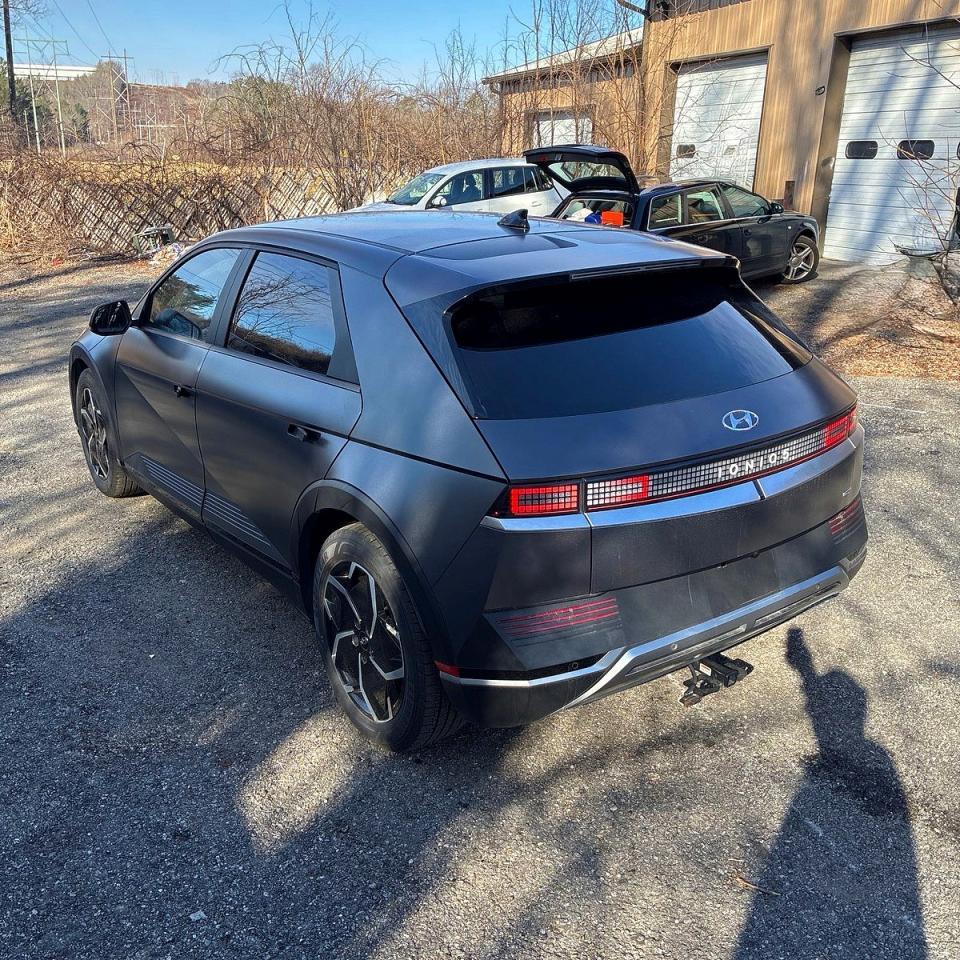 2022 Hyundai Ioniq 5 Sel - Image 3