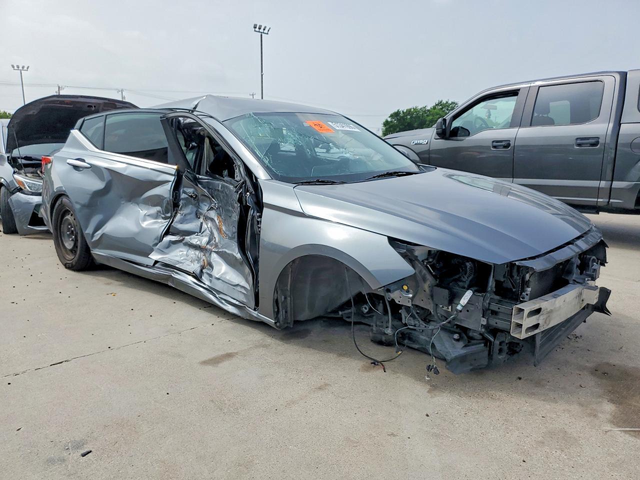 2019 Nissan Altima - Фото 4