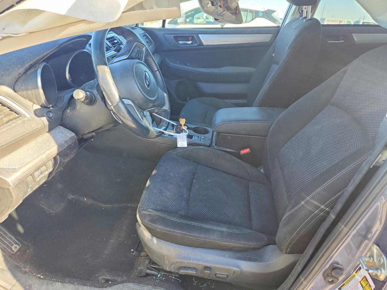 2018 Subaru Outback 2.5I Premium - Image 7
