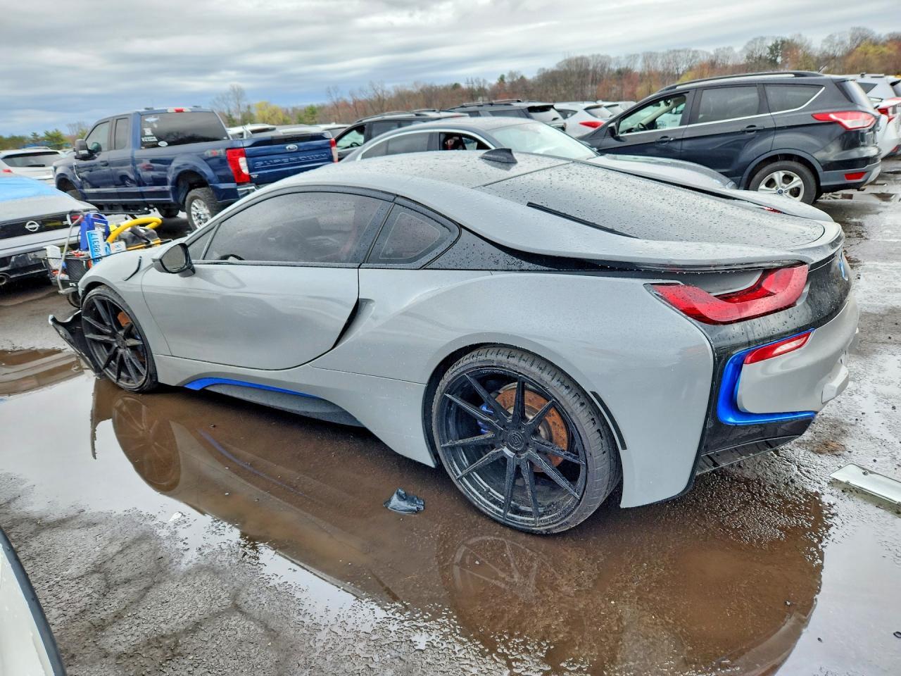 2016 BMW I8 - Фото 2