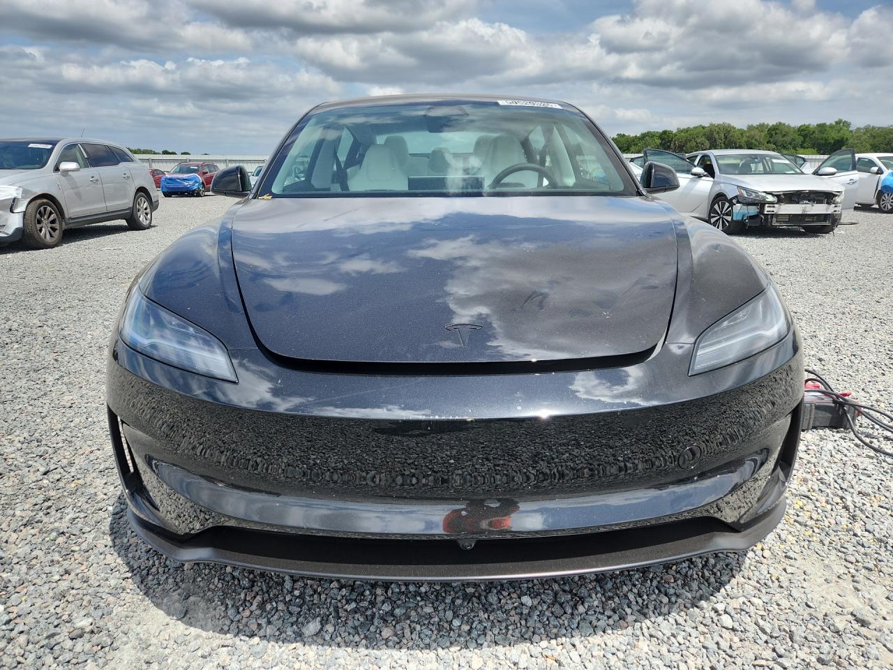2026 Tesla Model 3 - Фото 5