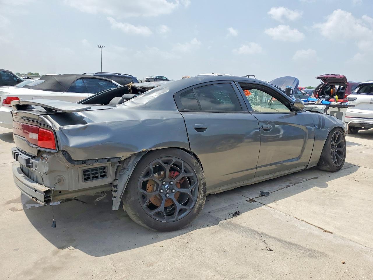2011 Dodge Charger R - Image 3