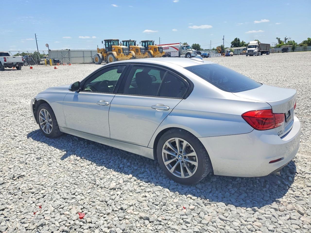 2018 BMW 320 I - Image 2