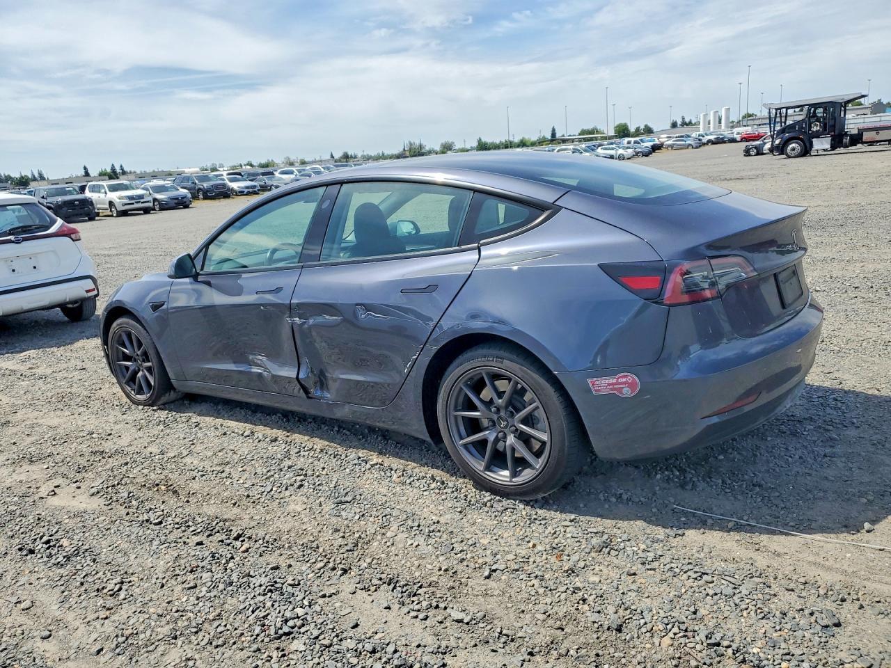 2023 Tesla Model 3 - Image 2